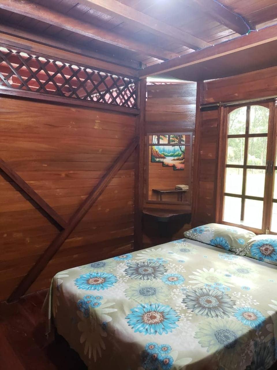 Quinta Primavera - Hosteria Campestre Nueva Loja Eksteriør billede